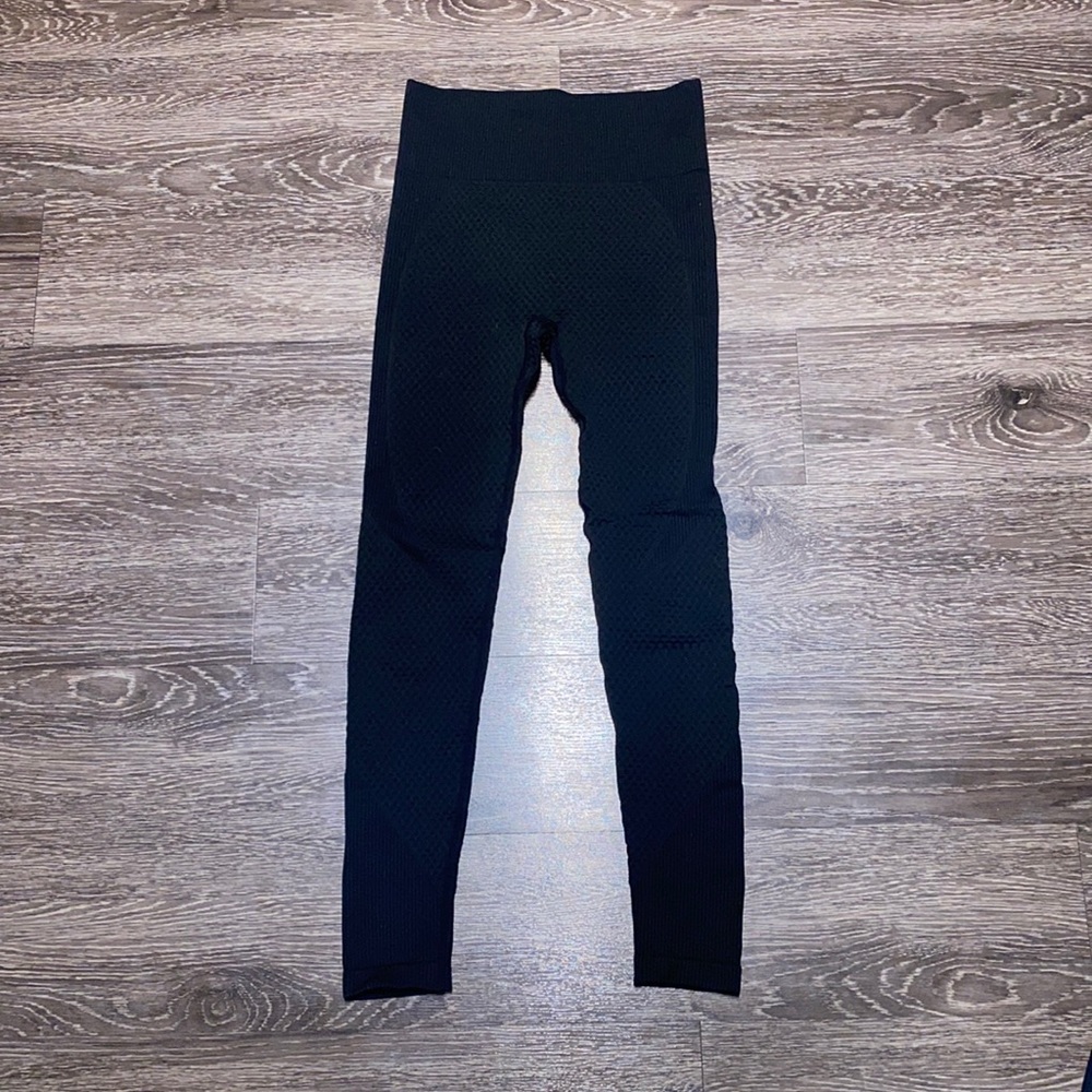 Black Booty Contour Leggings